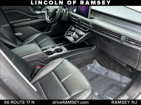 Used 2022 Lincoln Corsair AWD w/ Equipment Group 101A image 16