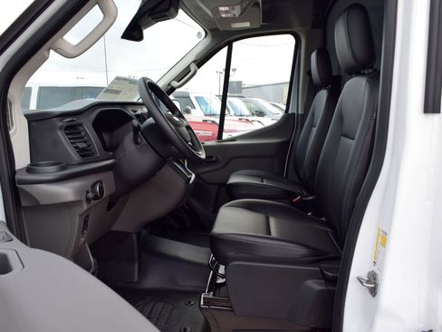 New 2026 Ford Transit 150 148 Medium Roof AWD image 18