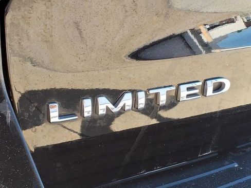 Used 2024 Ford Expedition Limited AWD/4WD image 29