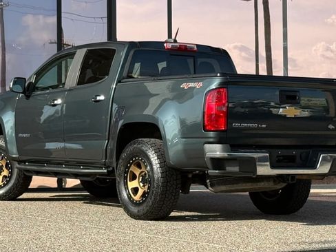 Used 2017 Chevrolet Colorado LT w/ Luxury Package, Chrome AWD/4WD image 7