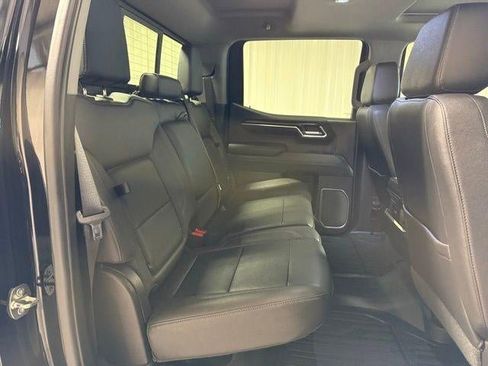 Used 2023 GMC Sierra 1500 SLT w/ SLT Premium Package image 28
