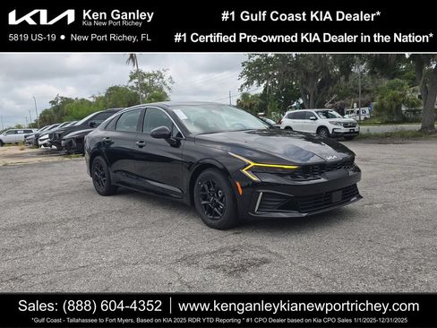 New 2026 Kia K5 LXS FWD image 1