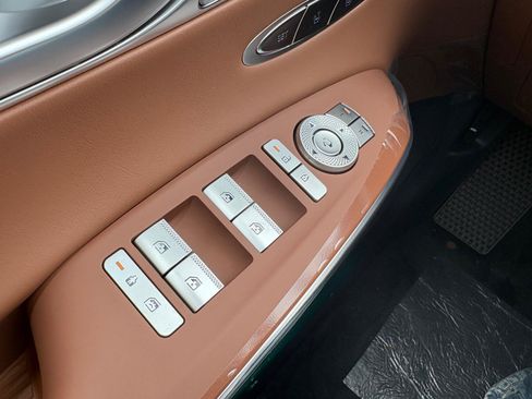 New 2026 Genesis GV70 2.5T Advanced AWD/4WD image 23