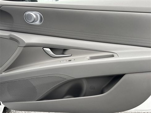 New 2026 Hyundai Elantra Blue image 14