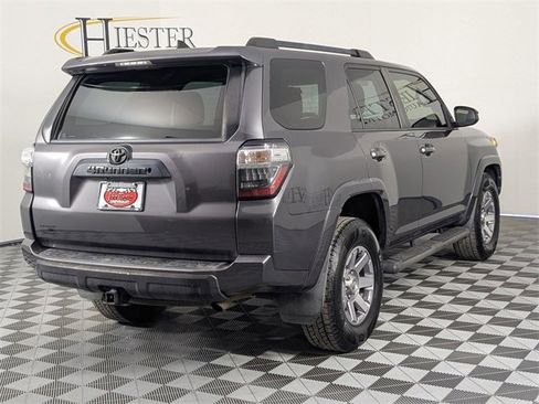 Used 2016 Toyota 4Runner Trail image 7