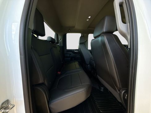 Used 2020 Chevrolet Silverado 2500 W/T image 23