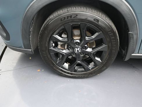 Used 2023 Honda HR-V Sport image 9