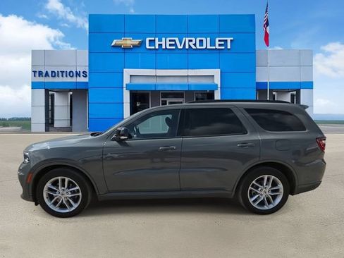 Used 2024 Dodge Durango GT RWD image 6