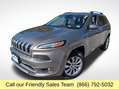 Used 2017 Jeep Cherokee Overland w/ Technology Group