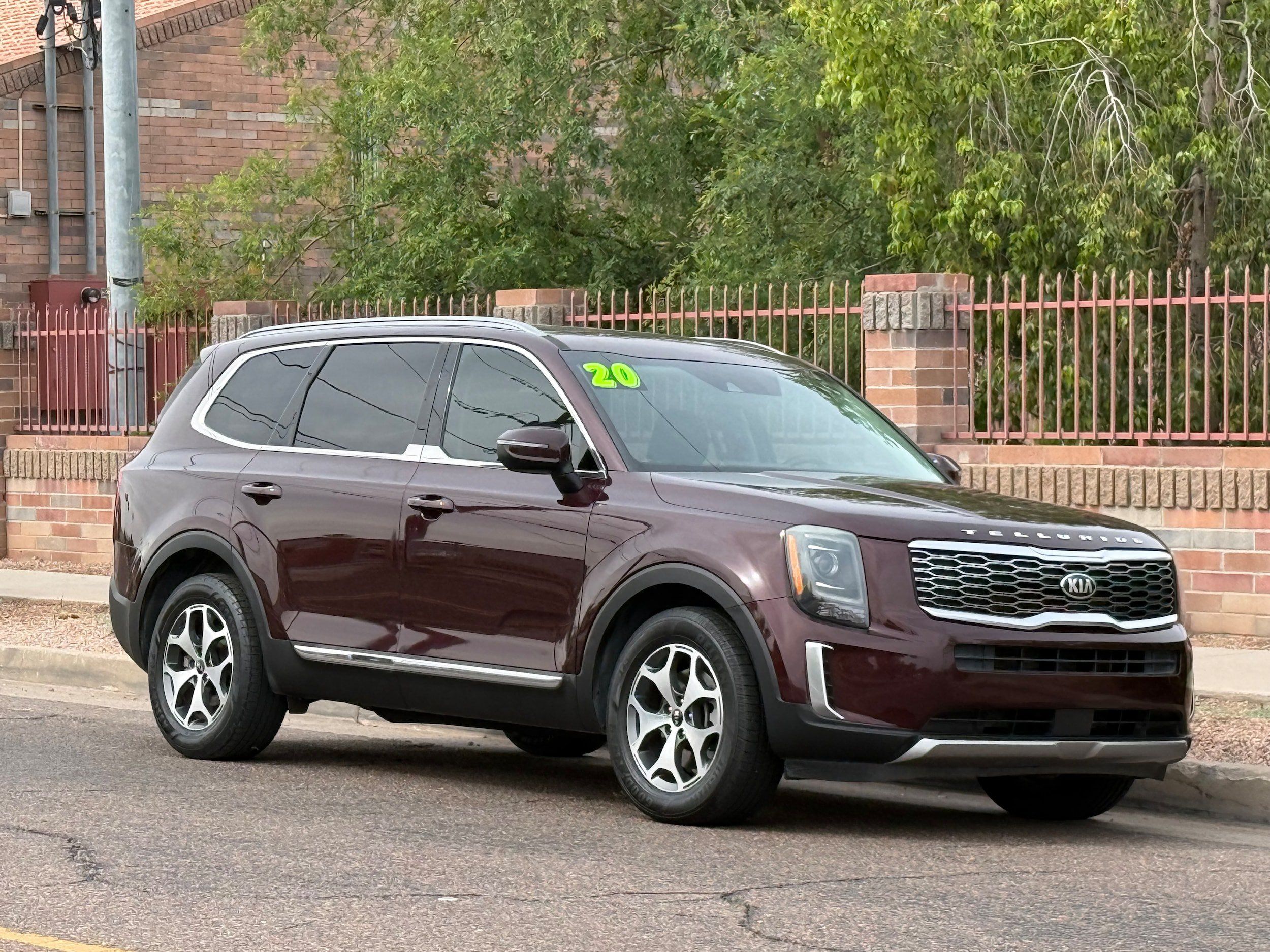 Used 2020 Kia Telluride EX AWD/4WD image 8
