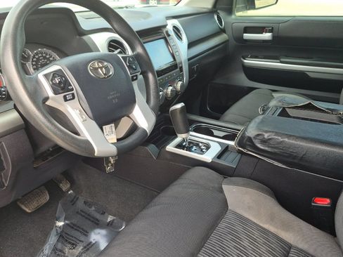 Used 2016 Toyota Tundra SR5 w/ SR5 Upgrade Package RWD image 9