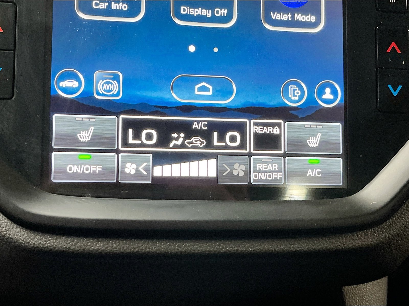 Used 2024 Subaru Ascent Onyx Edition AWD/4WD image 15