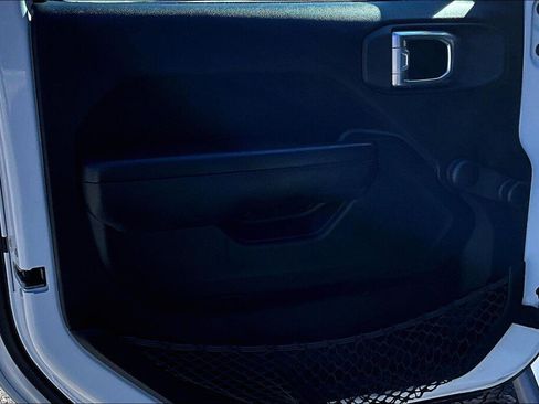 Used 2021 Jeep Wrangler Unlimited Sport image 12