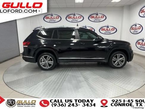 Used 2018 Volkswagen Atlas SE w/ R-Line Package FWD image 9