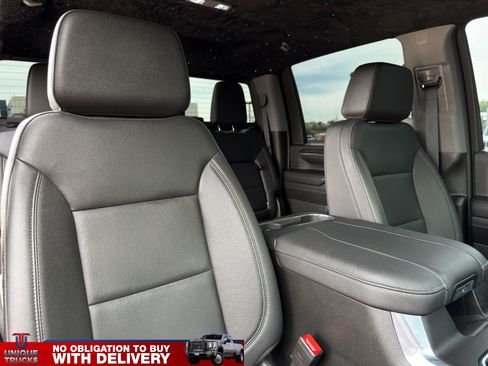 Used 2024 Chevrolet Silverado 2500 LTZ w/ LTZ Premium Package AWD/4WD image 33