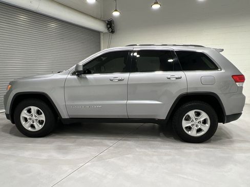 Used 2015 Jeep Grand Cherokee Laredo w/ Quick Order Package 23E image 5