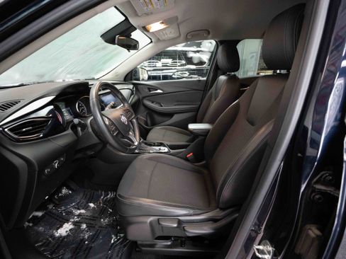 Used 2020 Buick Encore GX Preferred w/ Sport Touring Package image 9