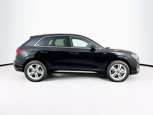 Used 2024 Audi Q3 2.0T Premium w/ Convenience Package image 10