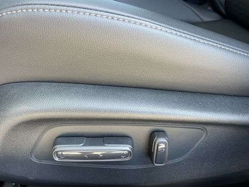 Used 2024 Honda Civic Touring image 25