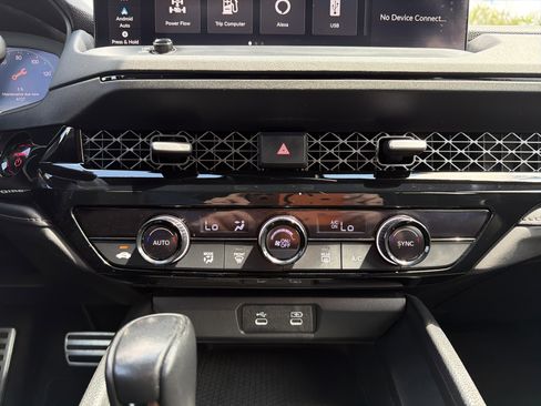 Used 2023 Honda Accord Sport image 19
