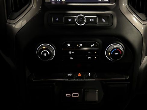 Used 2022 Chevrolet Silverado 2500 W/T w/ WT Fleet Convenience Package image 25