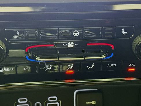 New 2025 Jeep Grand Cherokee L Limited w/ Black Appearance Package image 20