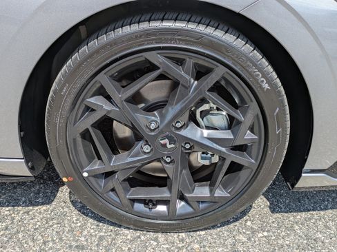 New 2025 Hyundai Elantra N Line image 14