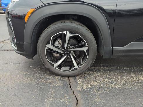 Certified 2023 Chevrolet TrailBlazer RS w/ Convenience Package FWD image 15