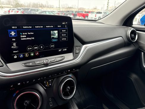 Used 2024 Chevrolet Blazer LT w/ Convenience Package image 23