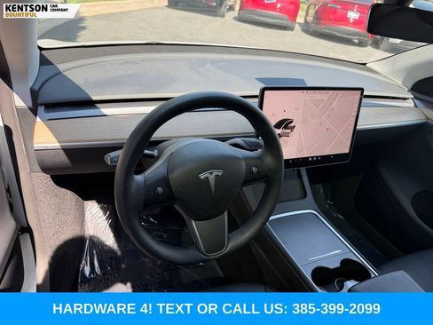 Used 2023 Tesla Model Y Long Range AWD/4WD image 24