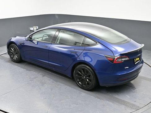 Used 2022 Tesla Model 3 image 48