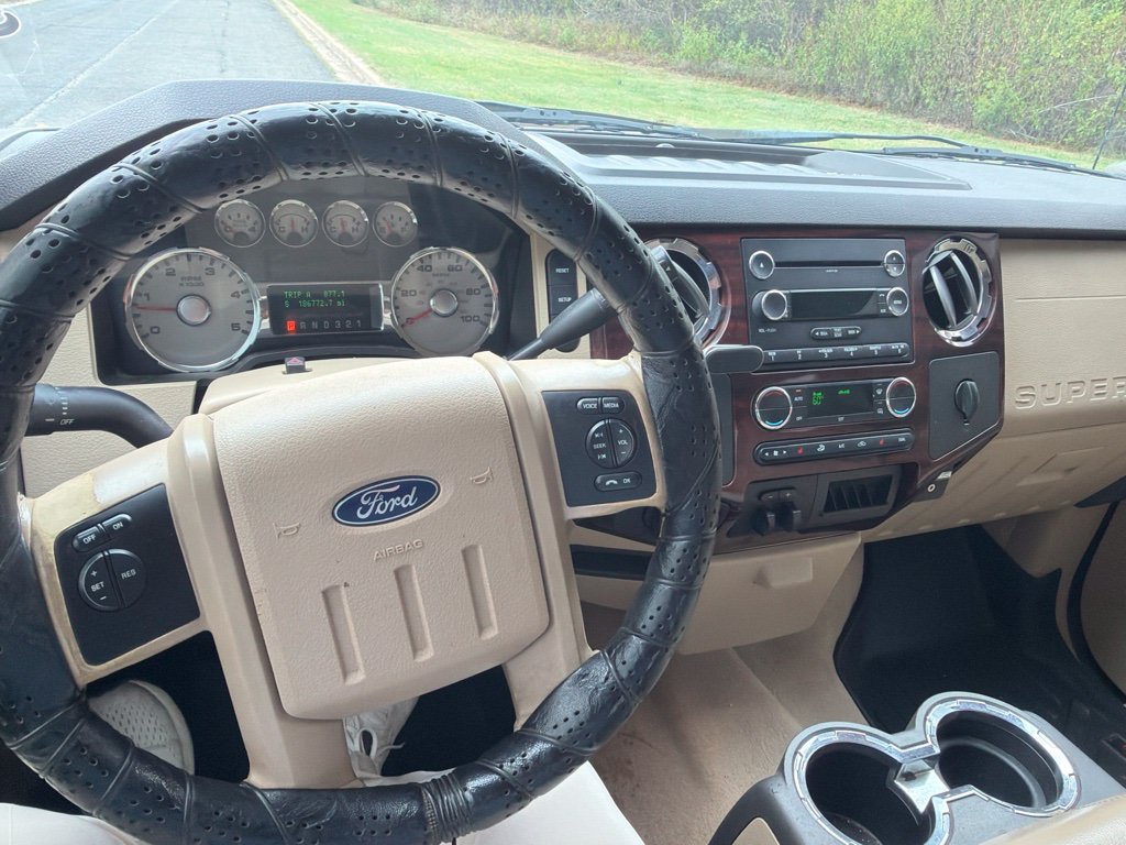Used 2010 Ford F350 Lariat AWD/4WD image 2