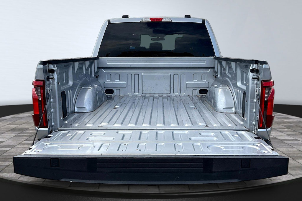 Used 2024 Ford F150 STX w/ Equipment Group 201A FX4 AWD/4WD image 8
