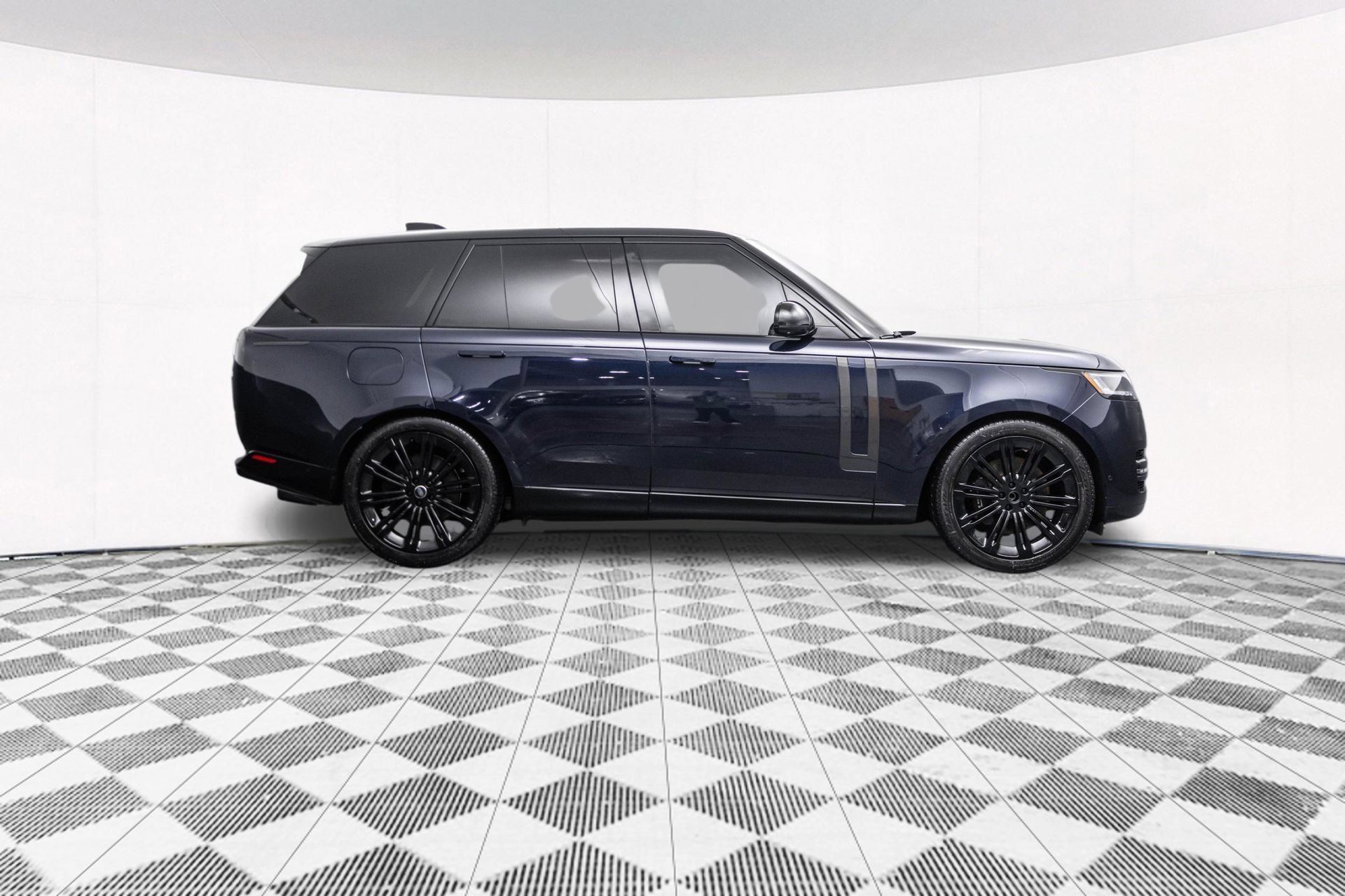 Used 2023 Land Rover Range Rover SE AWD/4WD image 12