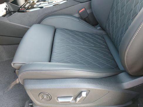 New 2027 Audi SQ6 e-tron Premium Plus AWD/4WD image 32