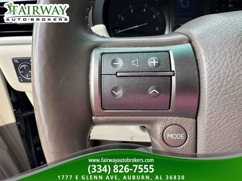 Used 2013 Lexus GX 460 Premium AWD/4WD image 19