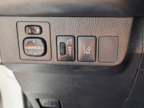 Used 2017 Toyota RAV4 SE w/ Power Extra Value Package image 35