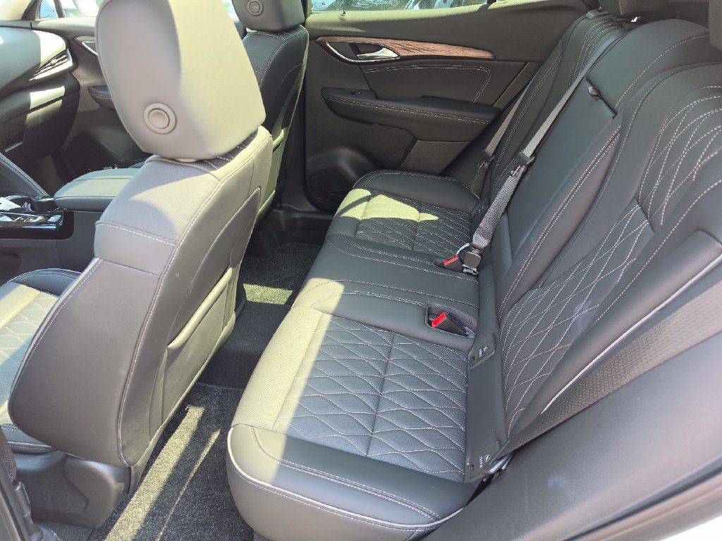 Used 2023 Buick Envision Avenir w/ Premium Seat Package AWD/4WD image 12