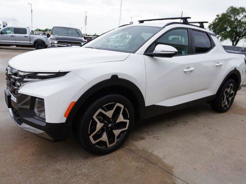 Used 2024 Hyundai Santa Cruz Limited AWD/4WD image 3