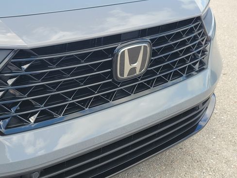 New 2026 Honda Accord Touring image 7