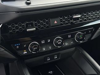 Used 2025 Honda Accord Touring video 2