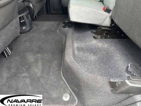 Used 2024 RAM 3500 Big Horn image 16