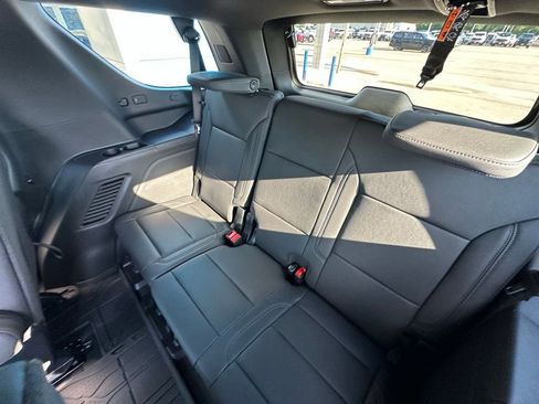 New 2026 Chevrolet Tahoe Z71 w/ Z71 Off-Road Package AWD/4WD image 42