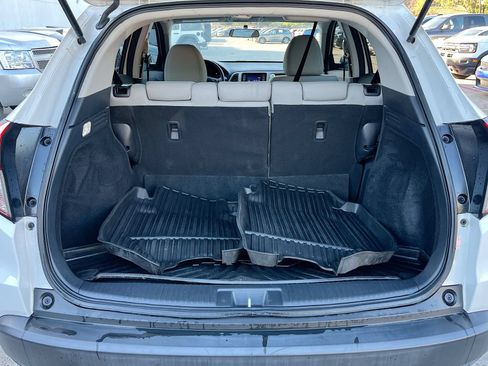 Used 2022 Honda HR-V LX image 23
