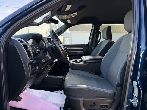 Used 2024 RAM 2500 Big Horn image 2