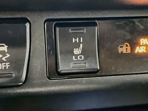 Certified 2023 Toyota RAV4 XSE AWD/4WD image 18