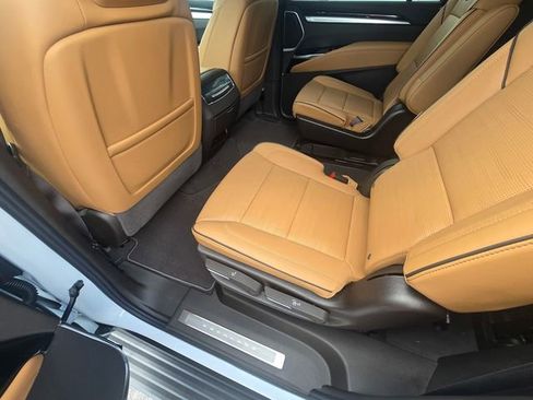 New 2026 Cadillac Escalade ESV Luxury image 14