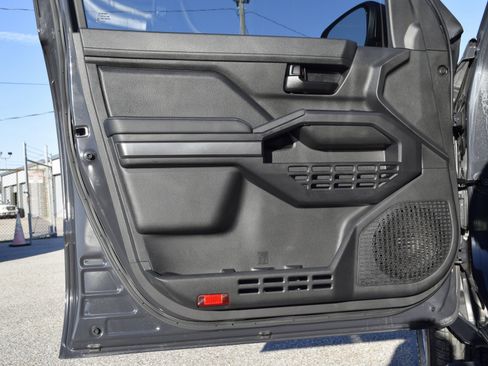 Used 2025 Toyota Tacoma SR5 image 19