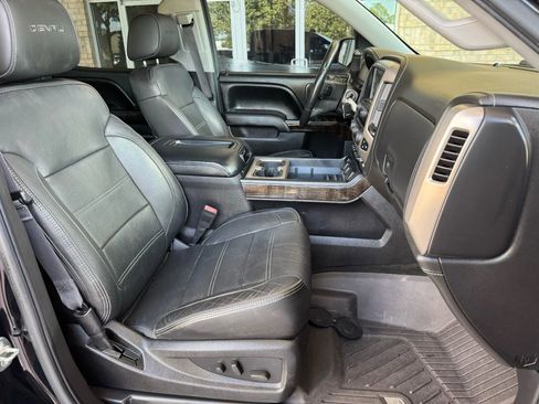 Used 2015 GMC Sierra 1500 Denali w/ Driver Alert Package image 27
