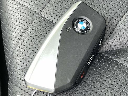Used 2026 BMW X5 xDrive40i AWD/4WD image 4